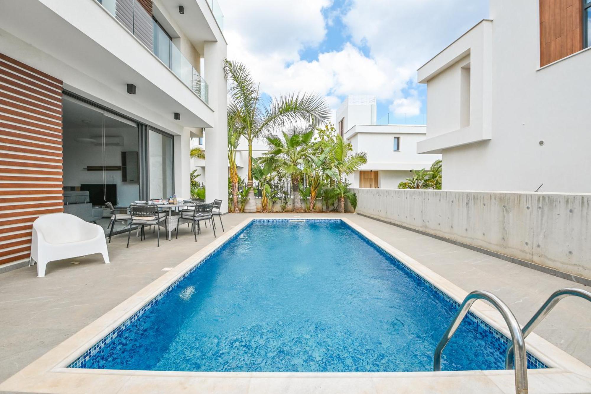 By The Beach Villa 12 Protaras Exterior photo