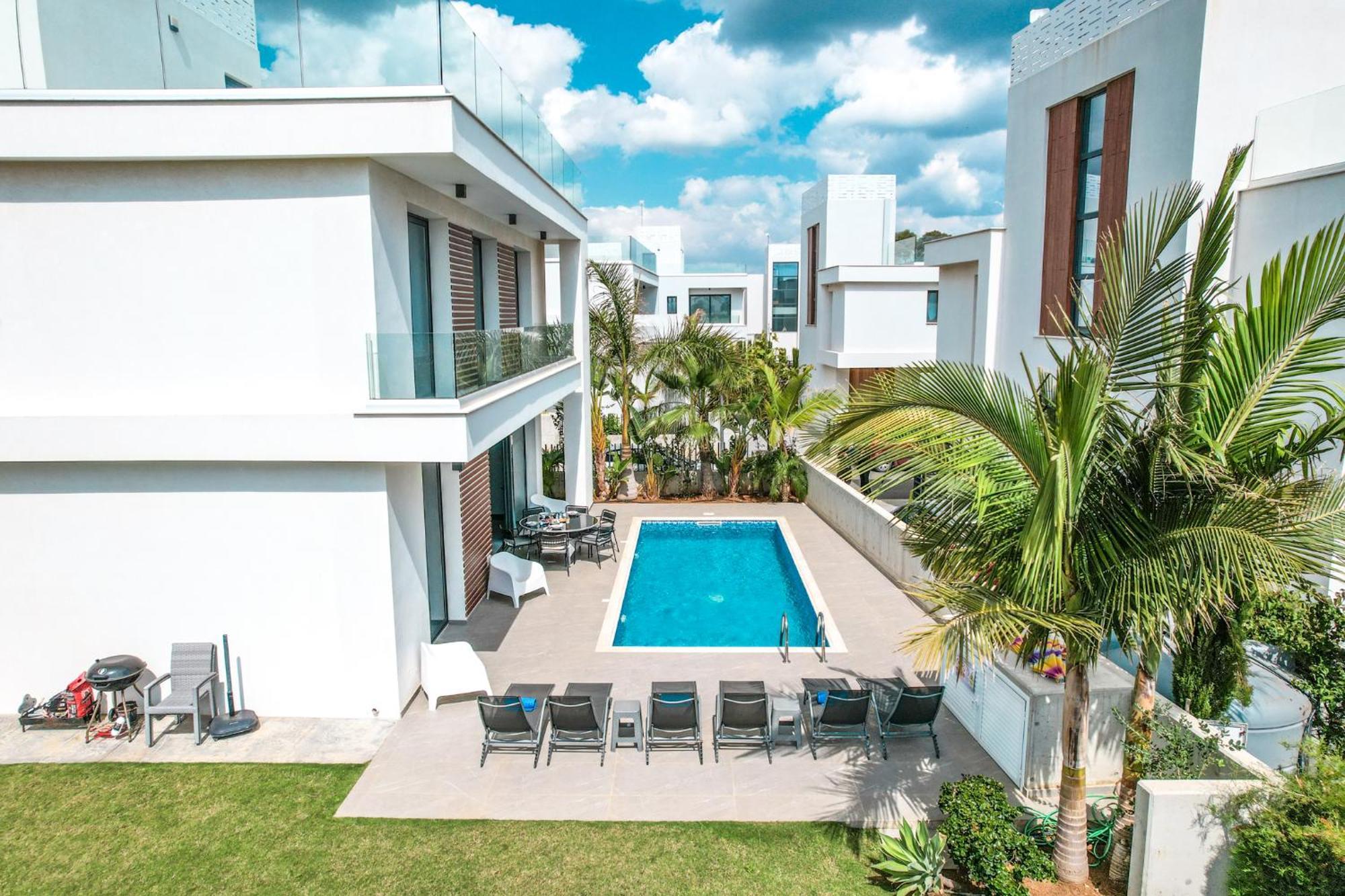 By The Beach Villa 12 Protaras Exterior photo