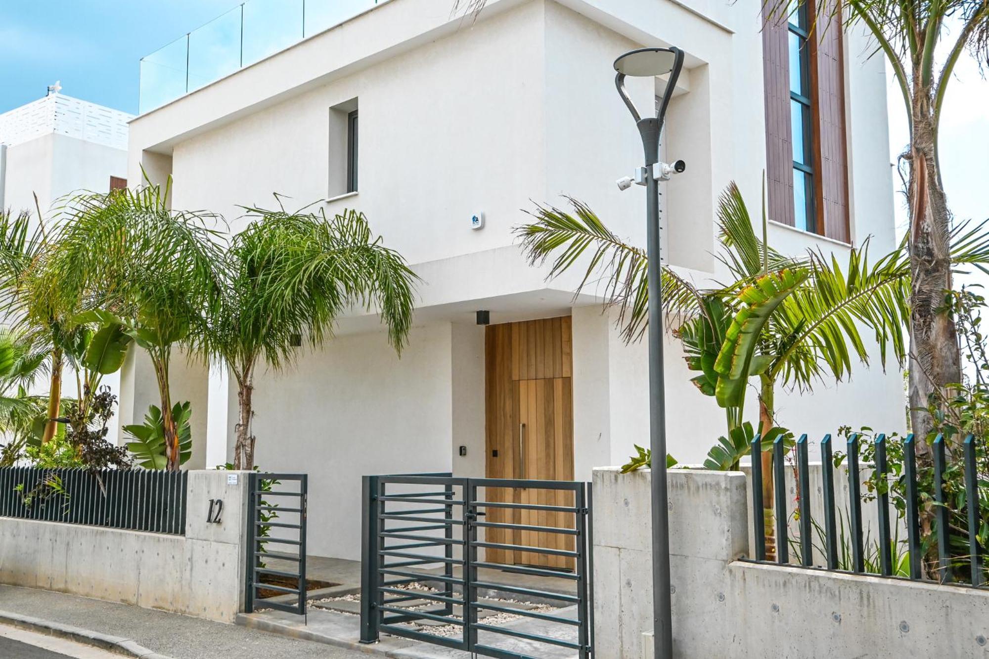 By The Beach Villa 12 Protaras Exterior photo